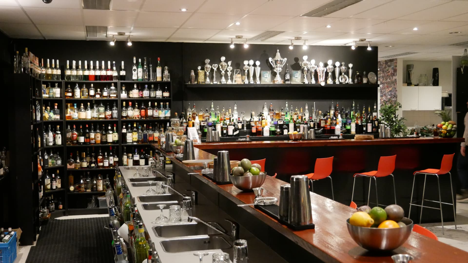 EBS - bar stations